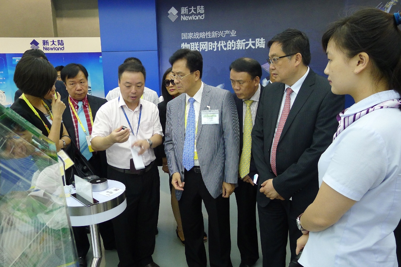 澳門企業家代表團考察新大陸科技集團