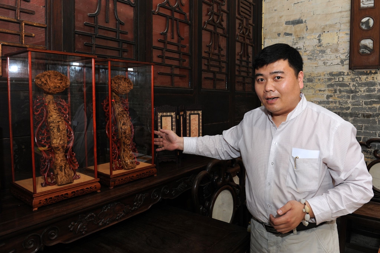 孔木楷雕工藝家孔繁彪