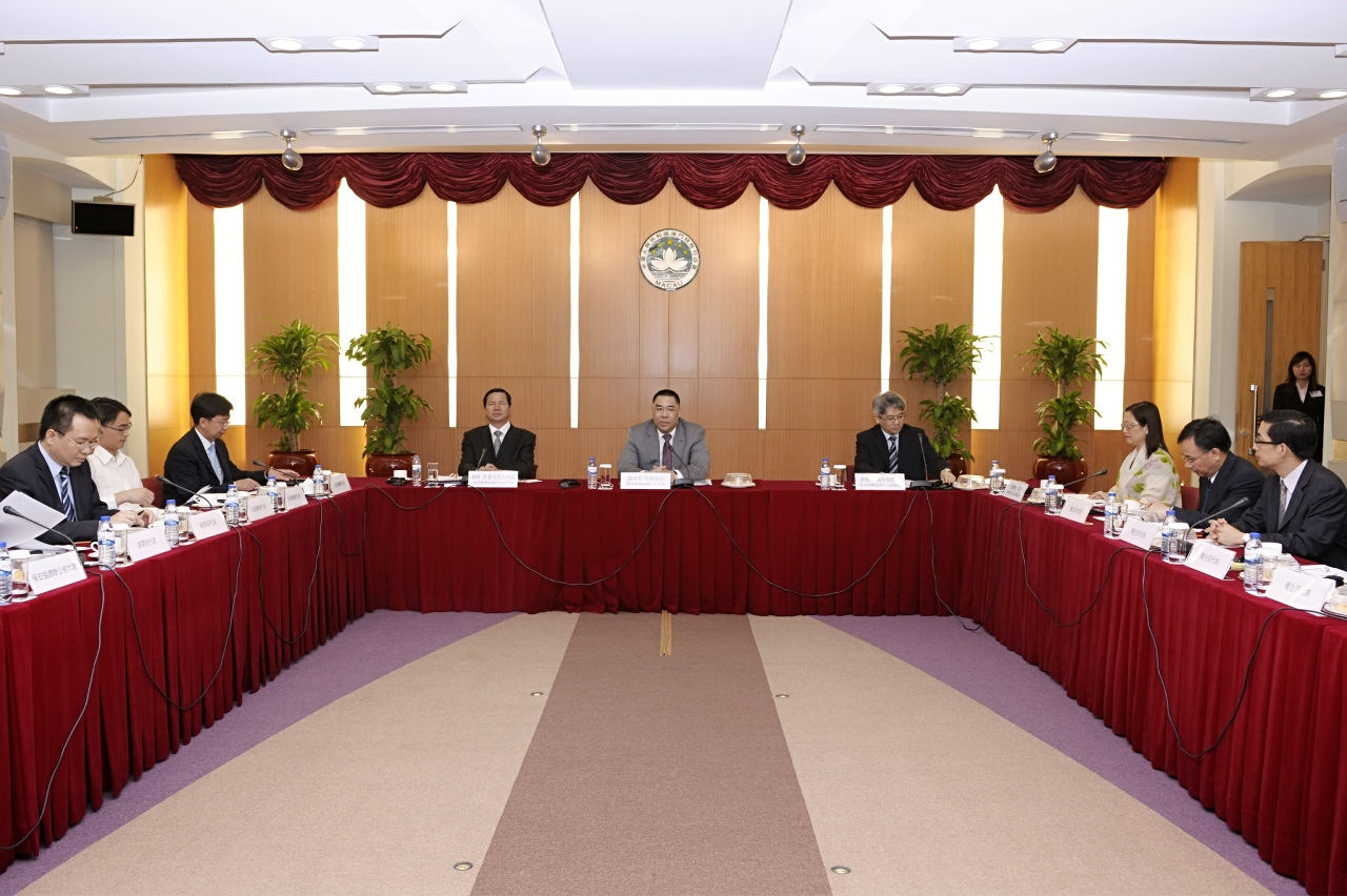 行政長官崔世安主持流感應變協調中心第7次會議