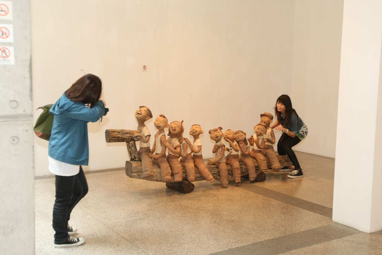 “淘氣的陶器”作品有趣生動，吸引廣大巿民欣賞。