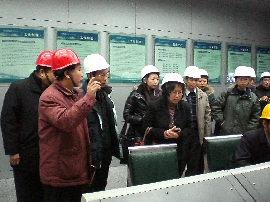 小組參觀大港電廠海水利用設施