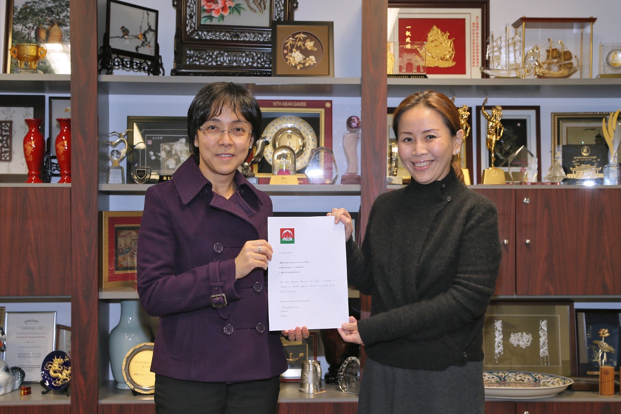 MGTO Director with new representative in Thailand