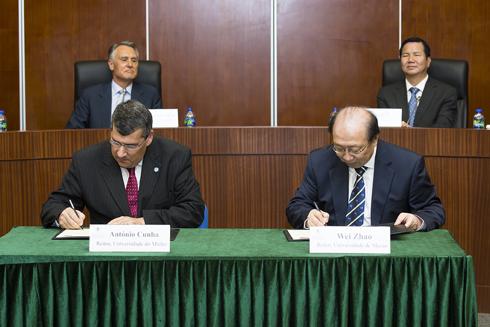 UM and the University of Minho sign an MOU