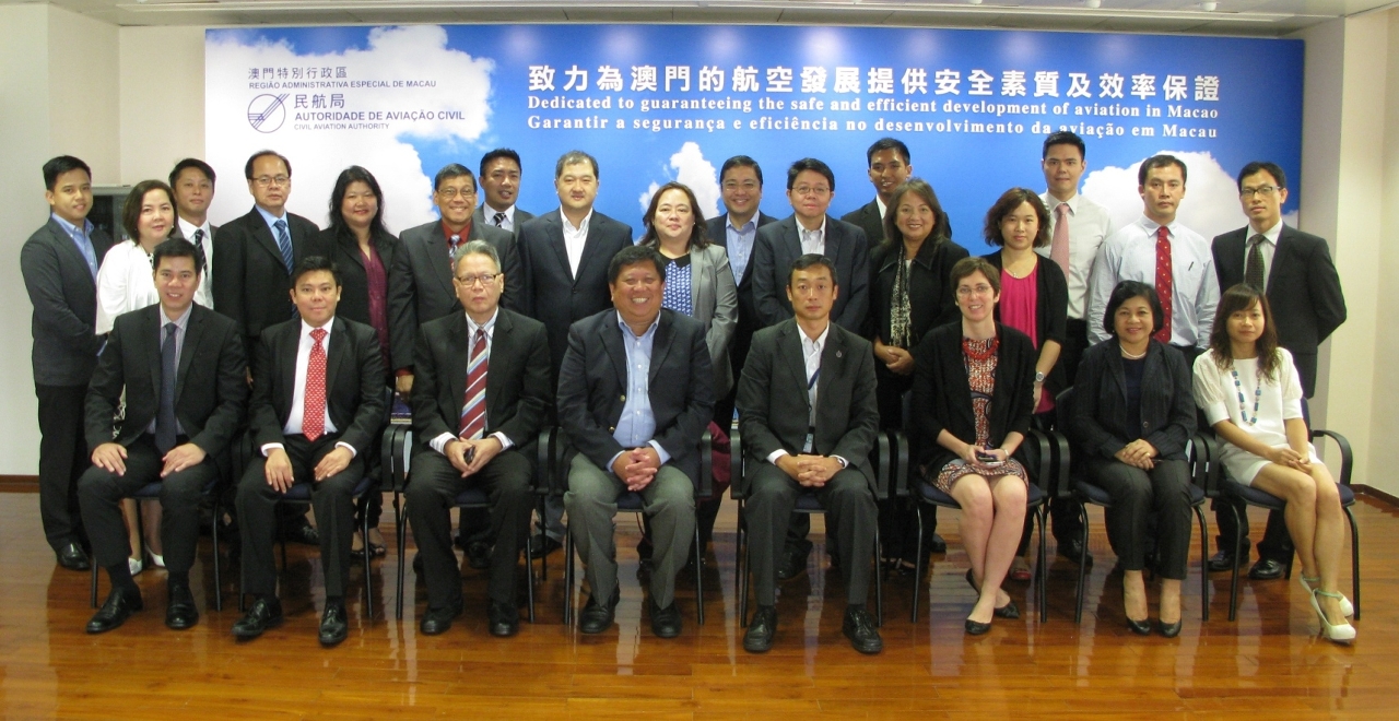 Delegations of Macao and the Philippines met on 17 and 18 June 2014 in Macao for air talks and eventually inked a new Memorandum of Understanding to increase the Manila capacity.