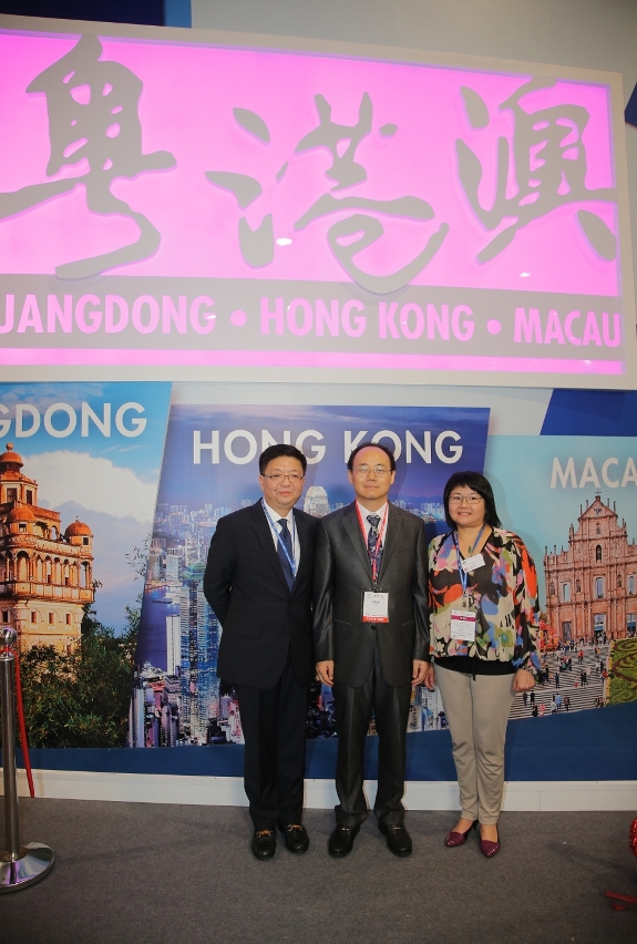 Delegates from Guangdong, Hong Kong and Macau at Travel Expo