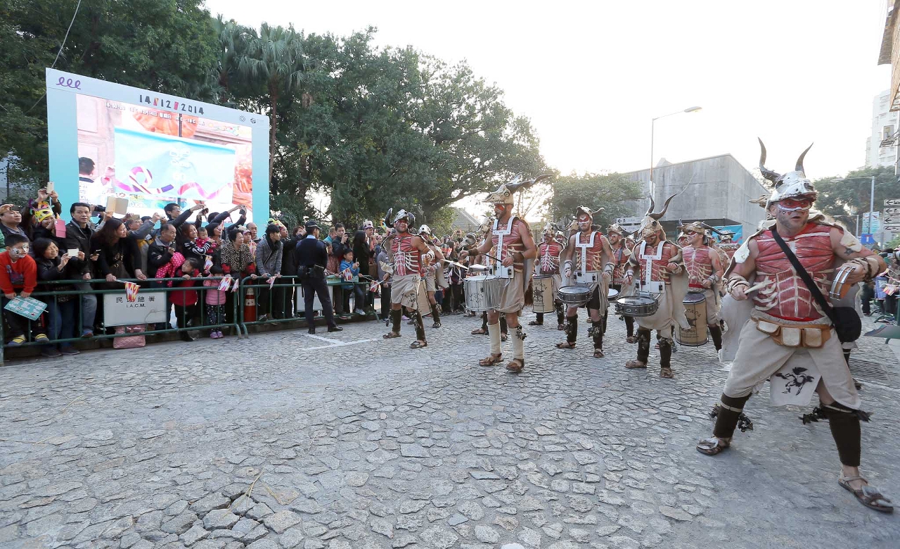 “Parade through Macao, Latin City”