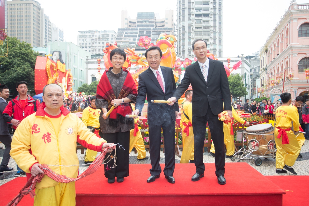Guests light firecrackers at Senado Square