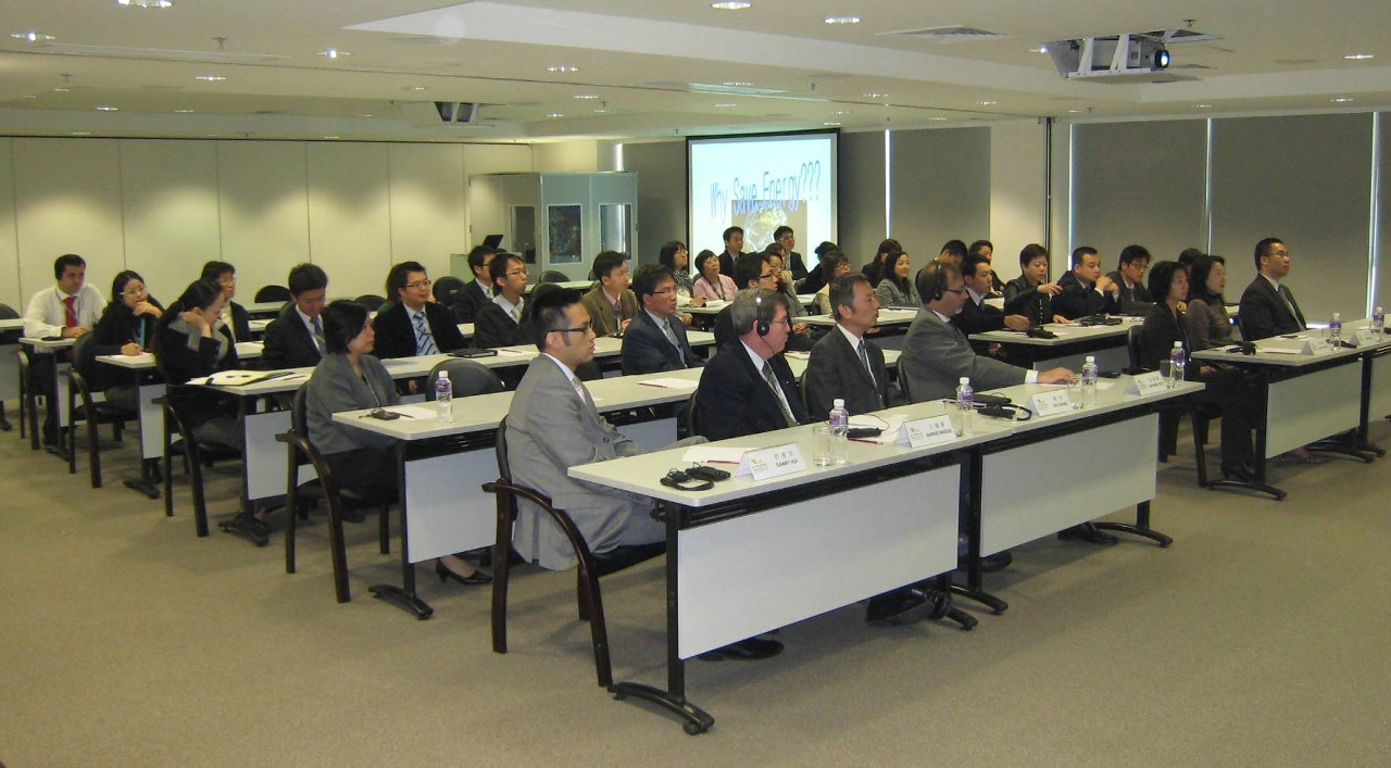 參與企業節能簡介的管理層及員工