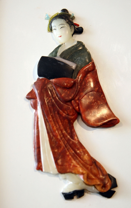 彩石鑲嵌展演吸引在場人士欣賞