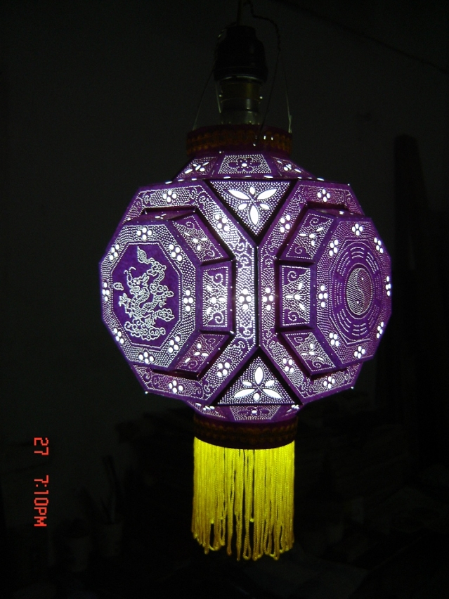 “針刺無骨花燈”──龍鳯燈