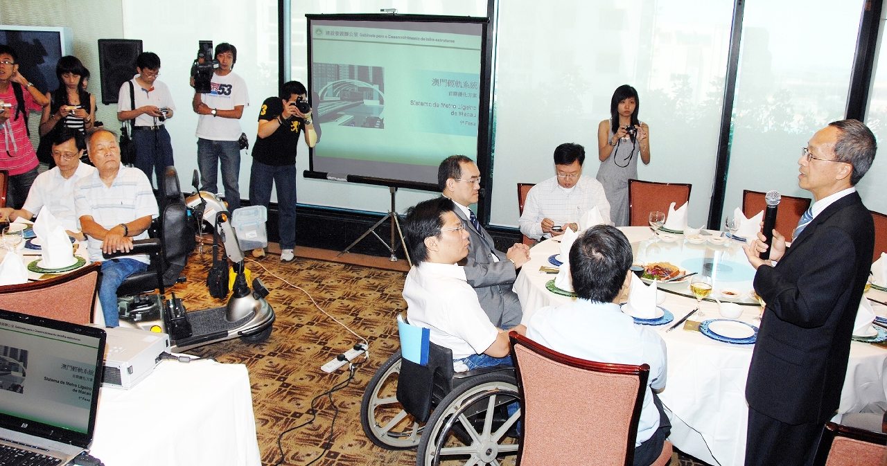 聽取殘障人士對輕軌優化方案的建議