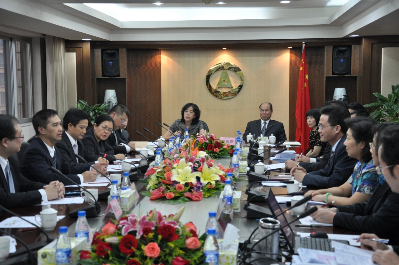 Sessão de troca de experiências entre o Comissariado da Auditoria e o Departamento de Auditoria de Guangdong