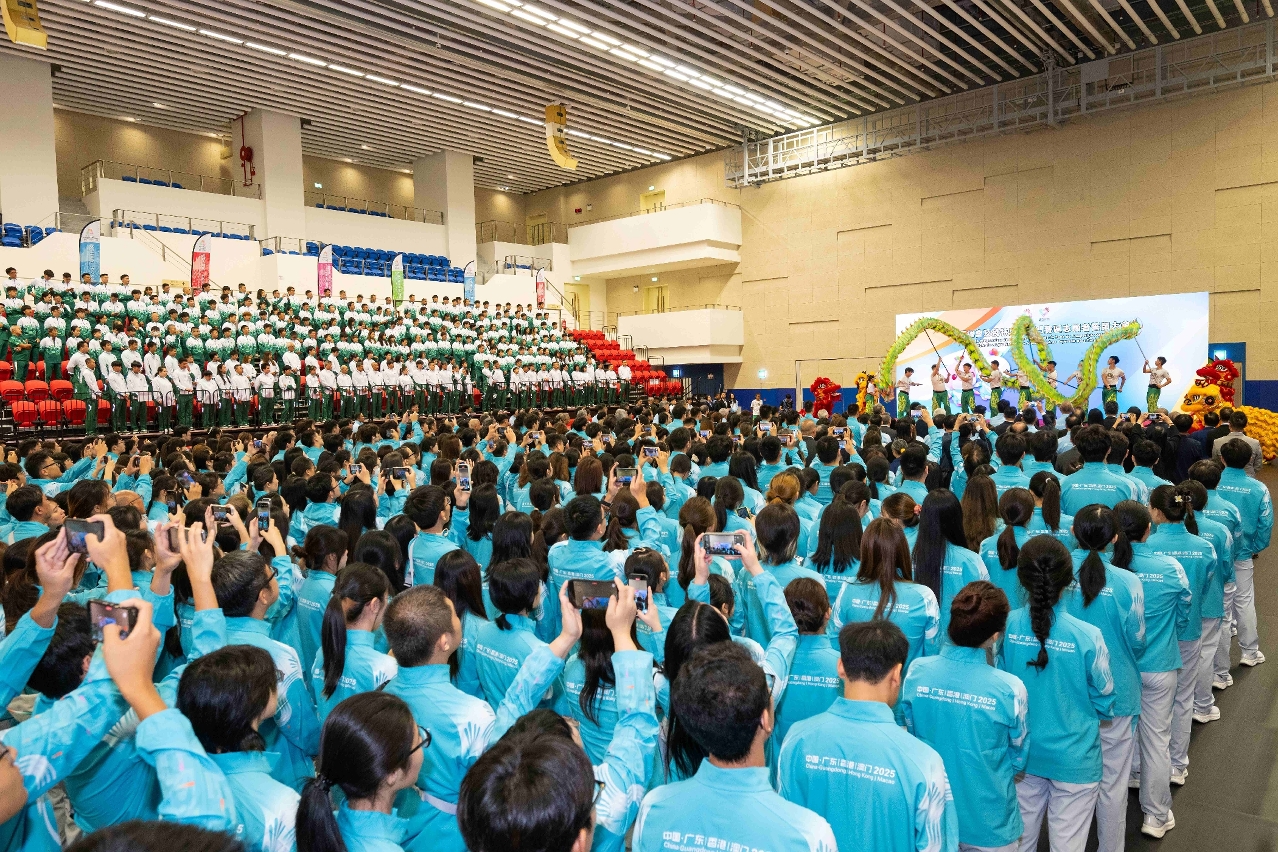 Demonstração de Dança do Leão e do Dragão proporcionou um ambiente de alegria no local.