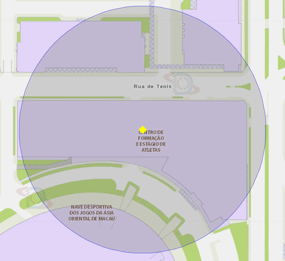 Zona de risco com raio de 100 metros nas proximidades do centro de formação e estágio de atletas, na rua de ténis