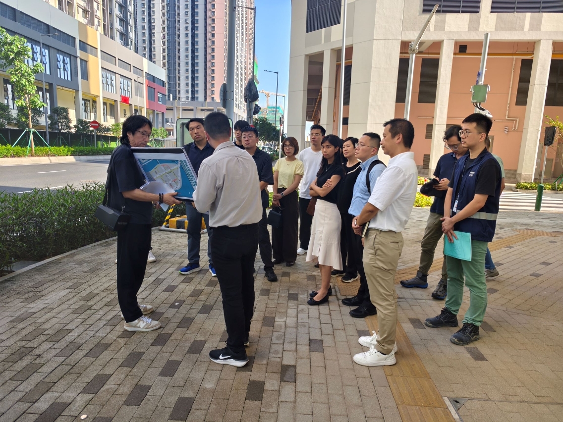 4. 向社团代表介绍交通方案
